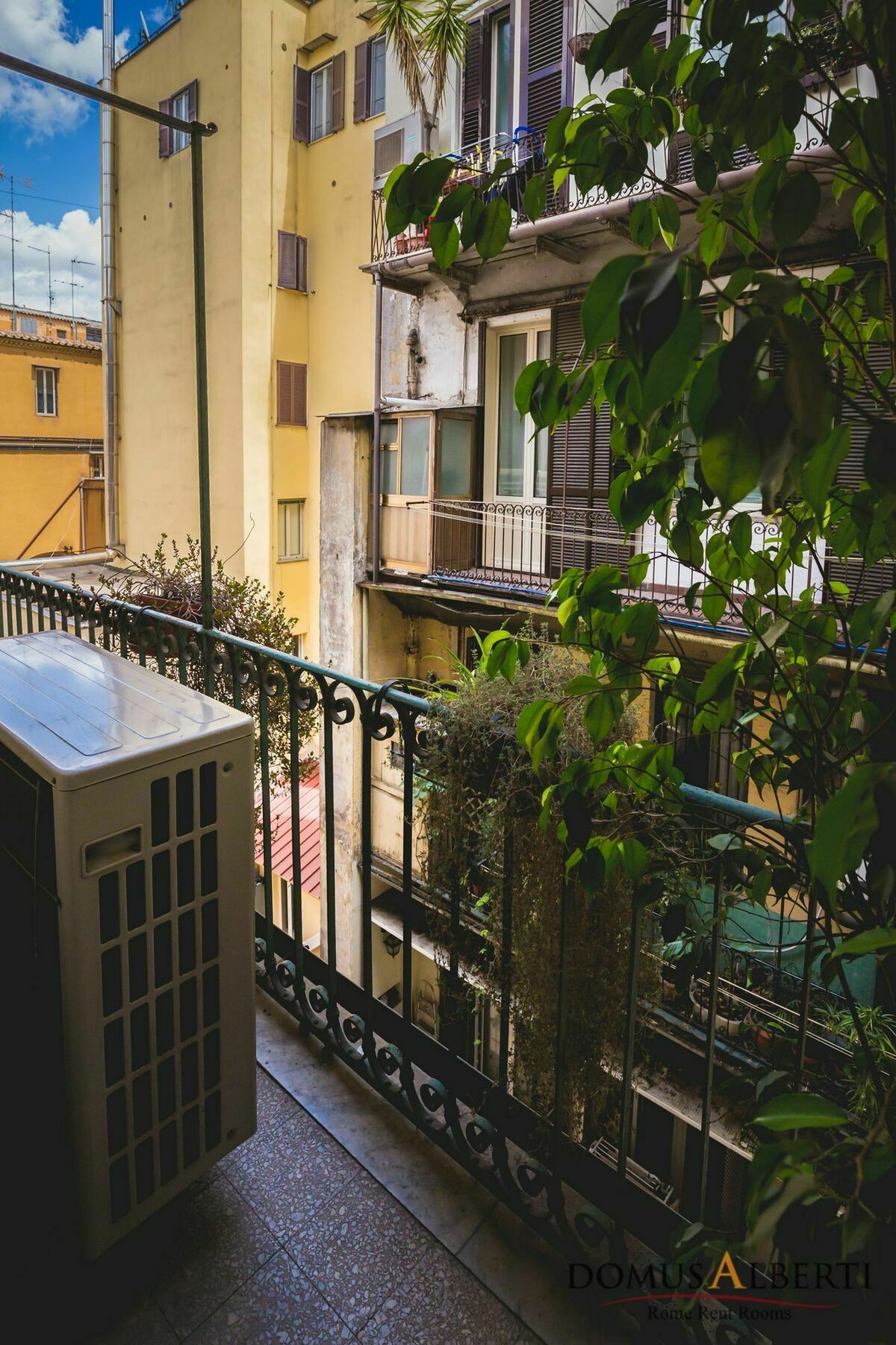 多莫斯阿尔贝蒂住宿加早餐旅馆 罗马 外观 照片